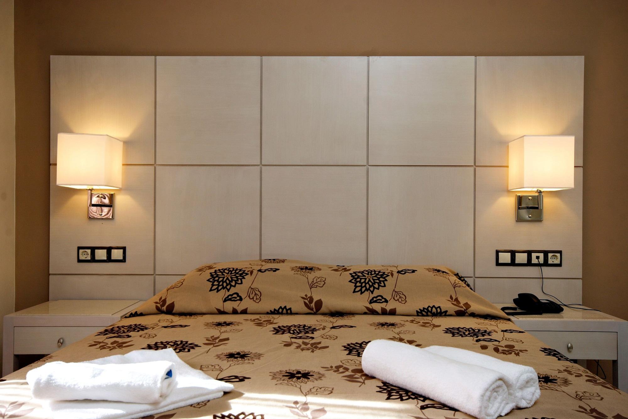 Theros Hotel Тавронитис Экстерьер фото